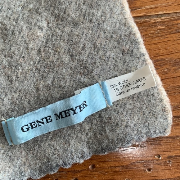 Gene Meyer Wool Scarf Gray Oatmeal Men’s Unisex Winter Travel Size 62” x 8.5” - Picture 1 of 8